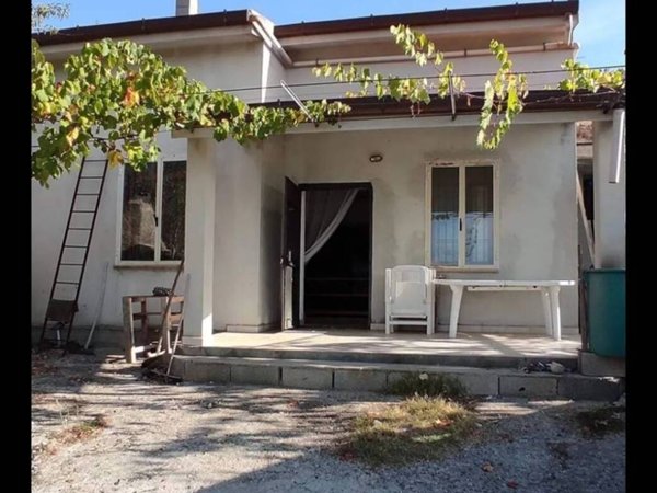 casa indipendente in vendita ad Ossi