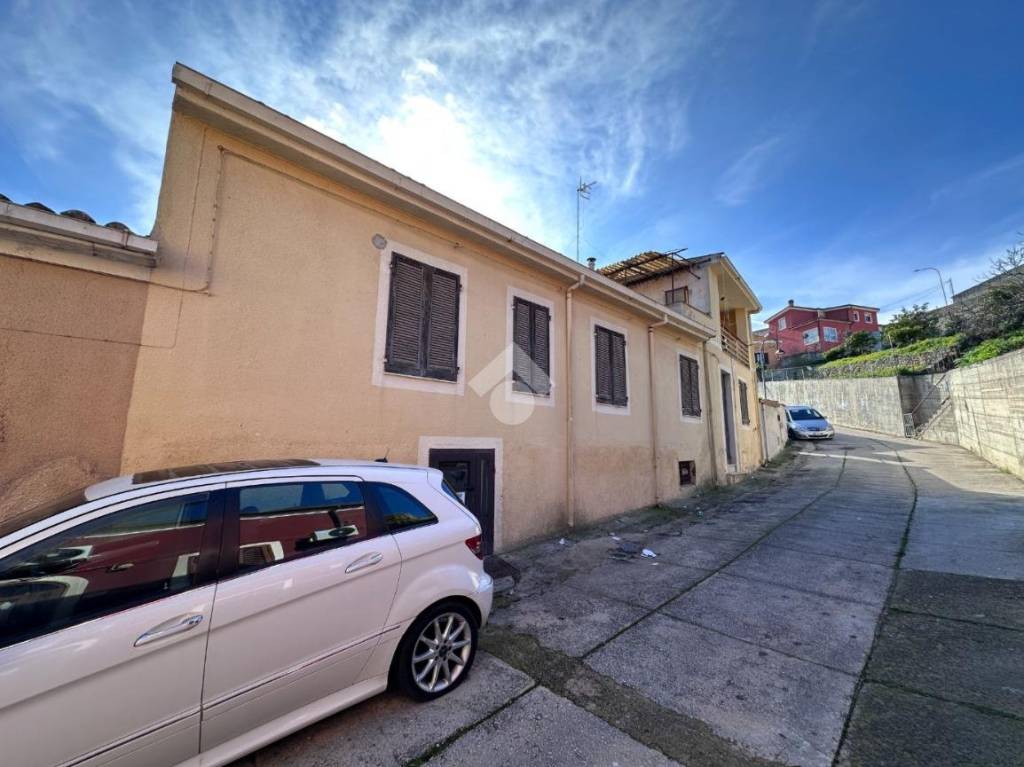 casa indipendente in vendita ad Ossi