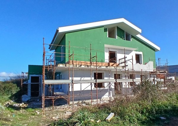 casa indipendente in vendita ad Ossi