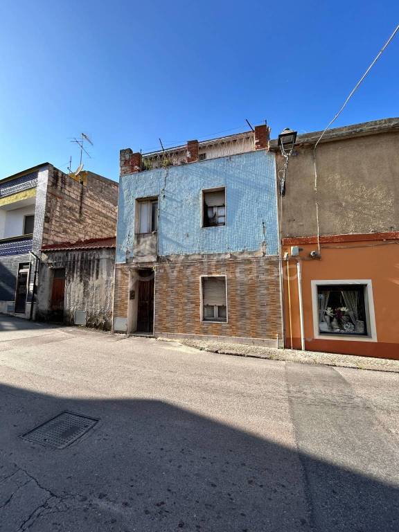 casa indipendente in vendita ad Ossi