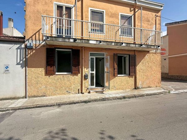 casa indipendente in vendita ad Ossi