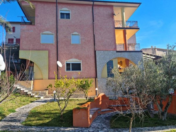 casa indipendente in vendita ad Ozieri