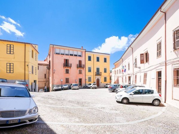 intera palazzina in vendita ad Ozieri