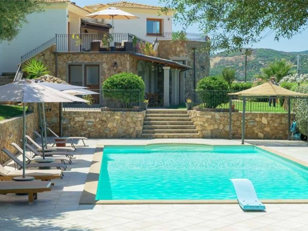 casa indipendente in vendita ad Ozieri