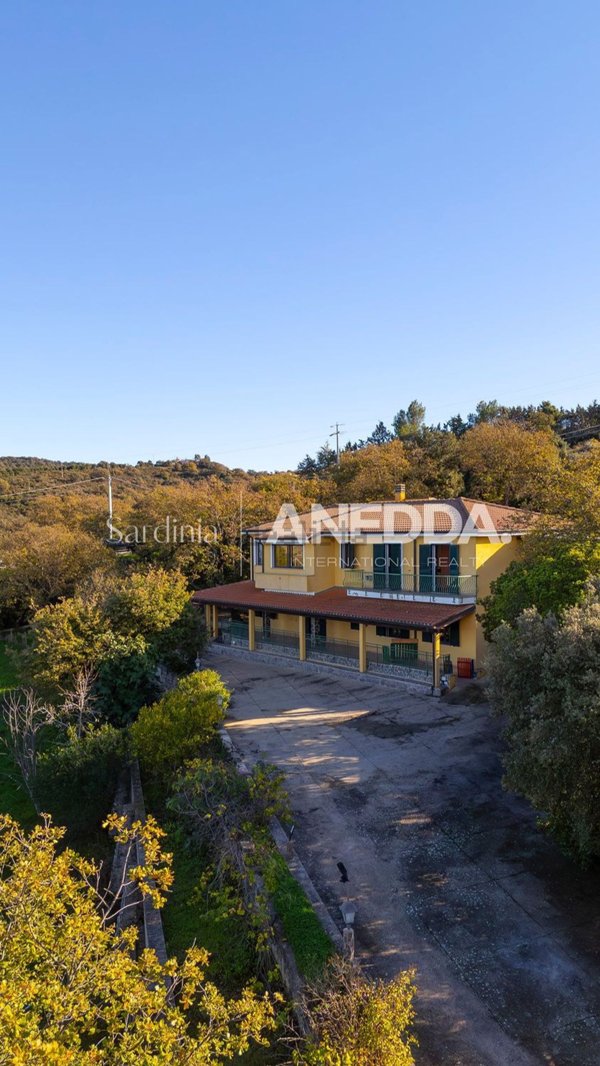 casa indipendente in vendita ad Ozieri