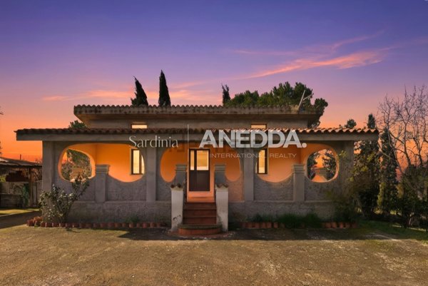 casa indipendente in vendita ad Ozieri