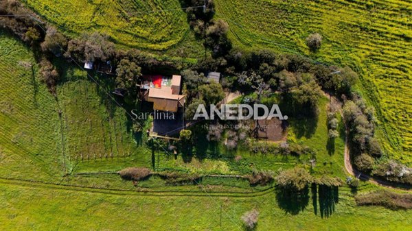 casa indipendente in vendita ad Ozieri