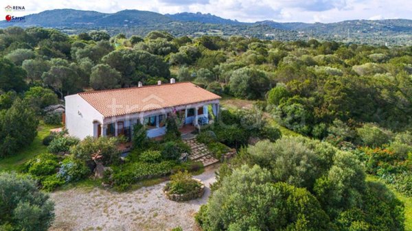 casa indipendente in vendita a Palau