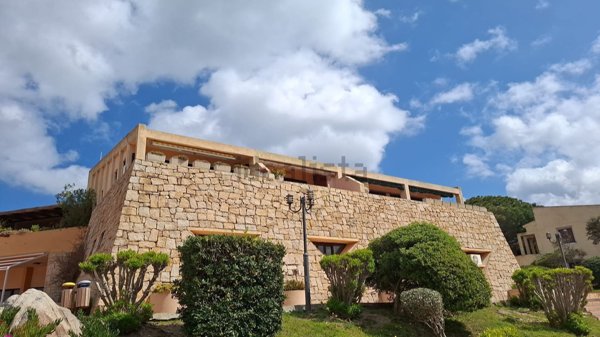 appartamento in vendita a Palau