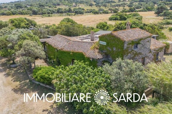 locale commerciale in vendita a Palau