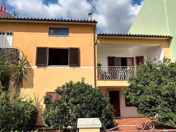 casa indipendente in vendita a Palau