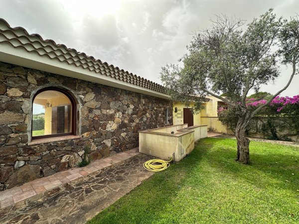 casa indipendente in vendita a Palau