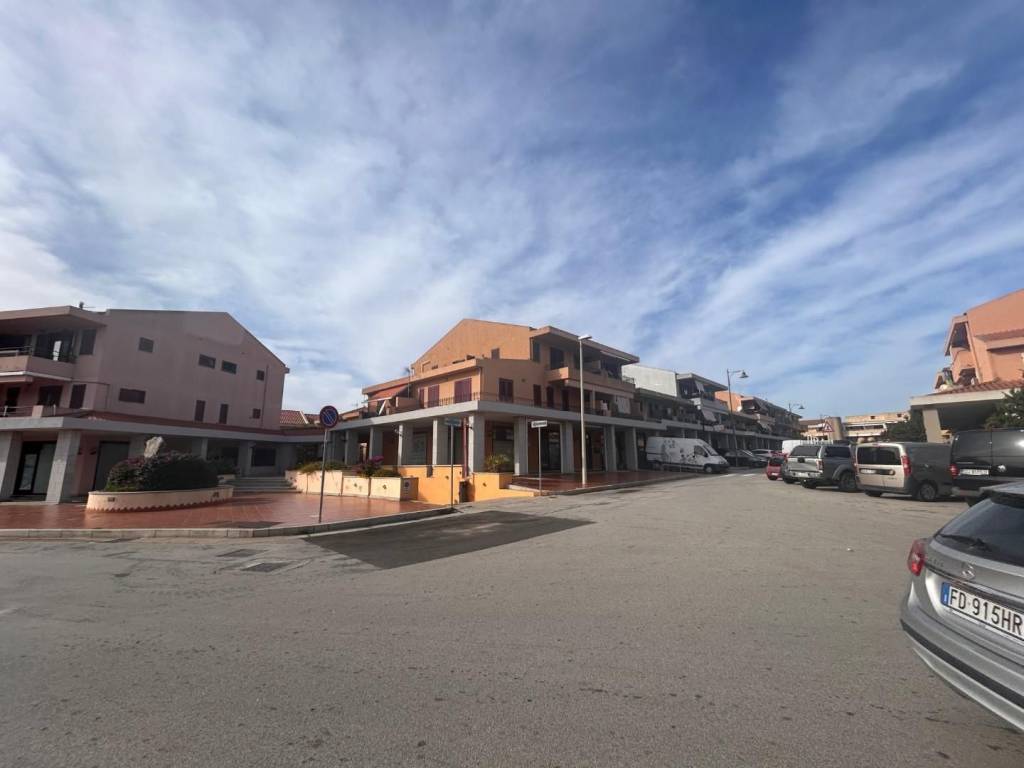 negozio in vendita a Palau