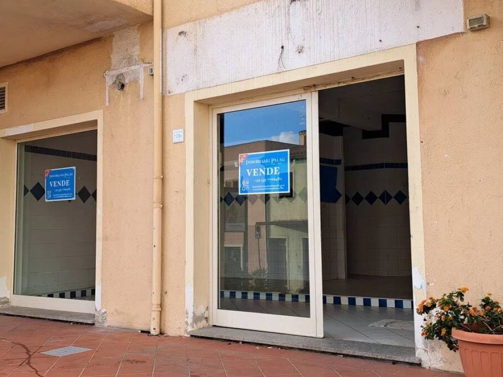 negozio in vendita a Palau