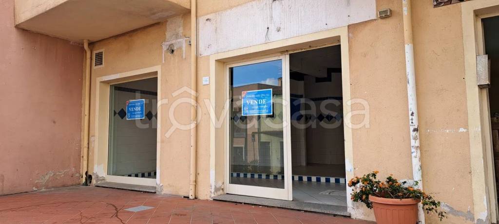 negozio in vendita a Palau