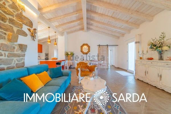 casa indipendente in vendita a Palau