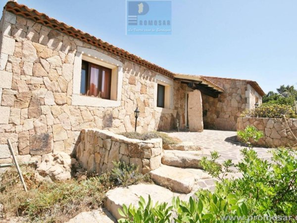 casa indipendente in vendita a Palau