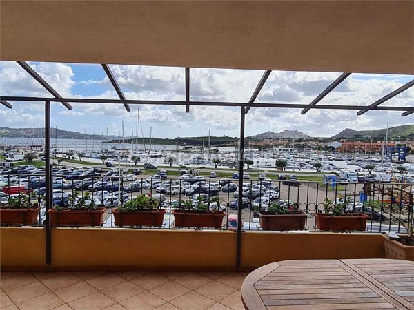 appartamento in vendita a Palau