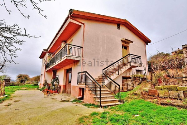 casa indipendente in vendita a Pattada