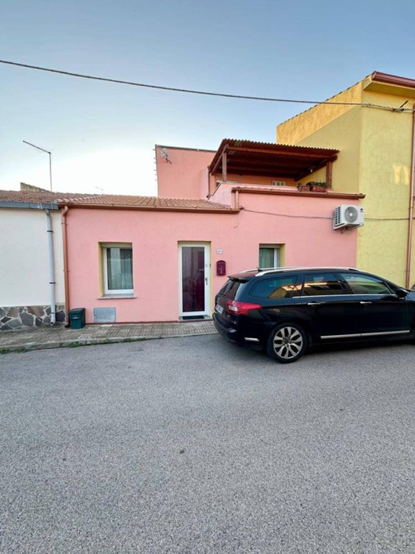 casa indipendente in vendita a Perfugas