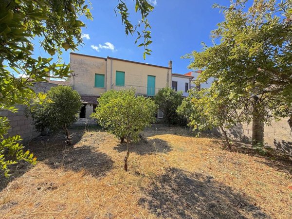 casa indipendente in vendita a Perfugas