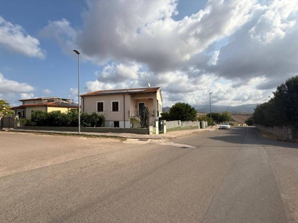 casa indipendente in vendita a Perfugas