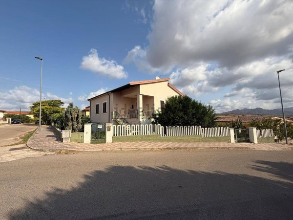 casa indipendente in vendita a Perfugas