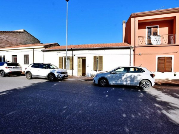 casa indipendente in vendita a Perfugas