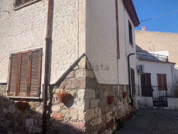 casa indipendente in vendita a Perfugas