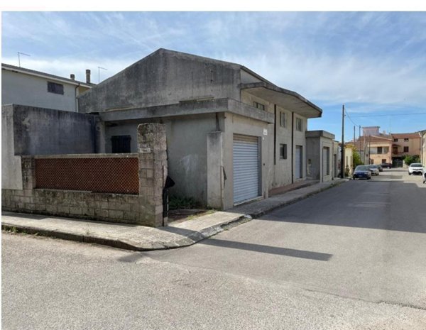 ufficio in vendita a Ploaghe