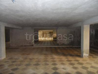 locale commerciale in vendita a Porto Torres