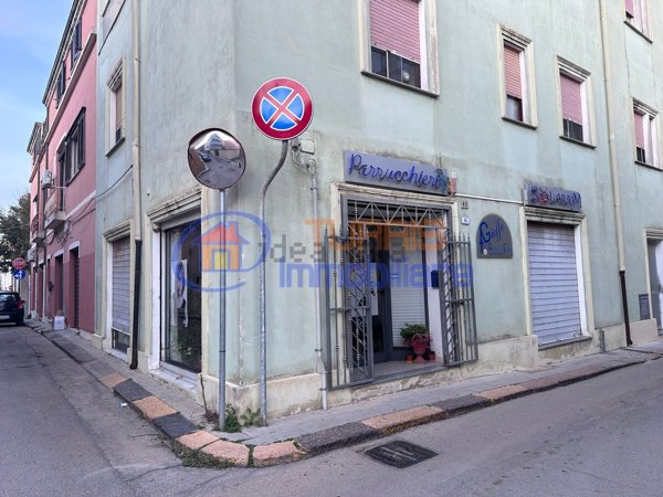 locale commerciale in vendita a Porto Torres