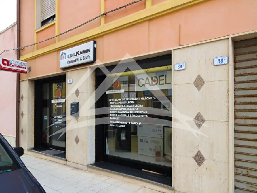 locale commerciale in vendita a Porto Torres