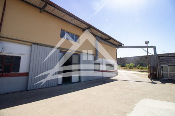 ufficio in vendita a Porto Torres