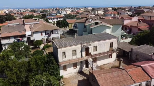 casa indipendente in vendita a Porto Torres