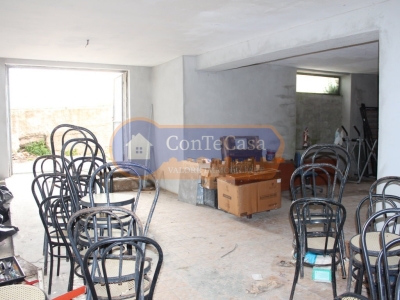 locale di sgombero in vendita a Porto Torres