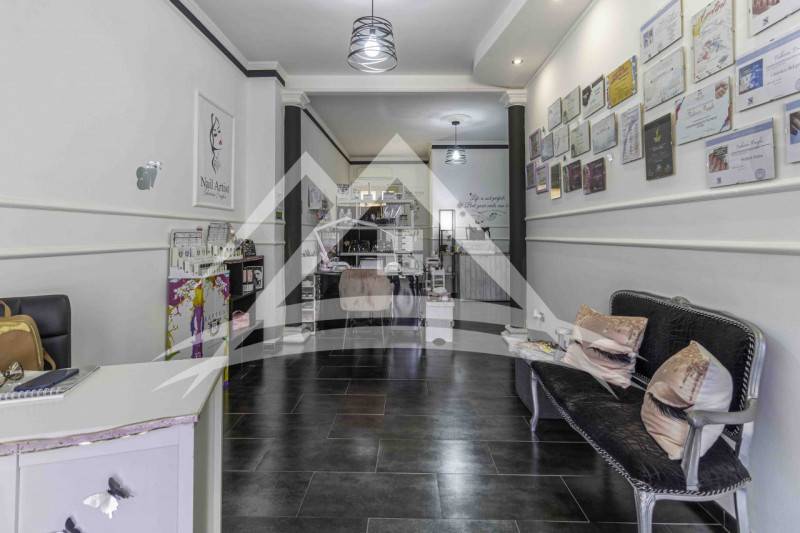 locale commerciale in vendita a Porto Torres