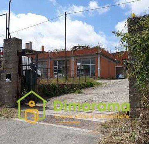 locale commerciale in vendita a Porto Torres