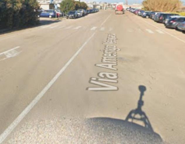 locale commerciale in vendita a Porto Torres