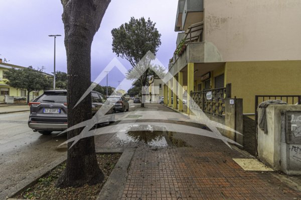 locale di sgombero in vendita a Porto Torres