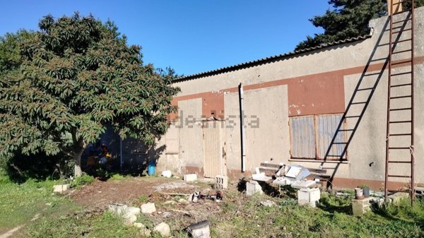 rudere in vendita a Porto Torres