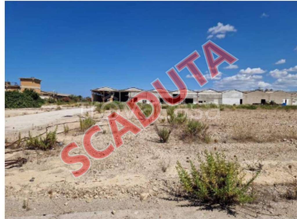 locale commerciale in vendita a Porto Torres