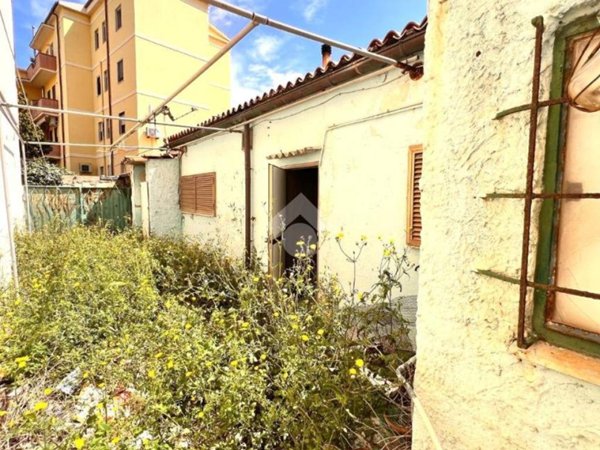 casa indipendente in vendita a Porto Torres