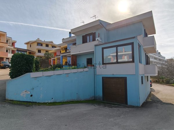 casa indipendente in vendita a Porto Torres