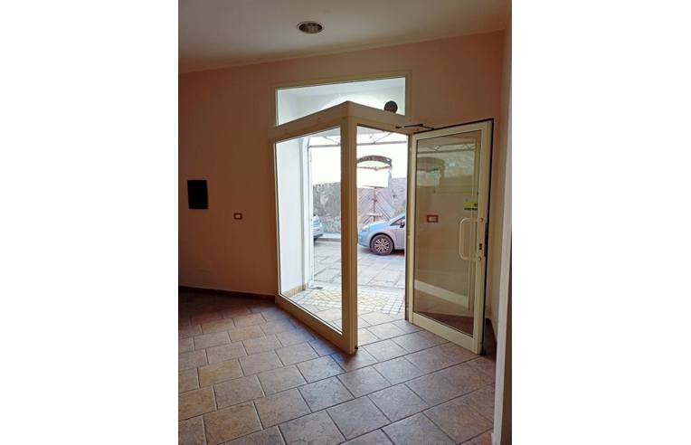 locale commerciale in vendita a Porto Torres