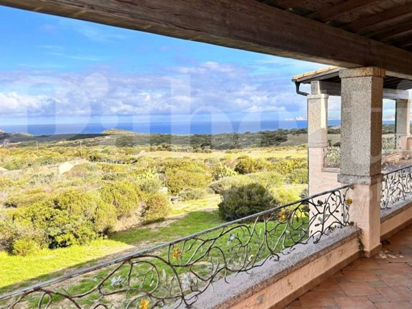 casa indipendente in vendita ad Aglientu