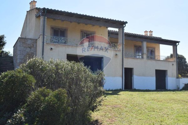 casa indipendente in vendita ad Aglientu