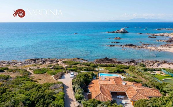 casa indipendente in vendita ad Aglientu