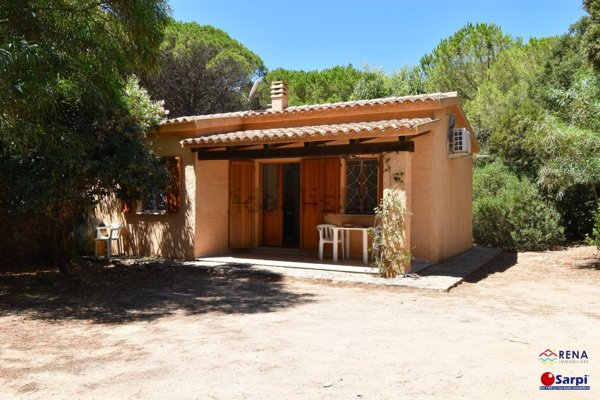 casa indipendente in vendita ad Aglientu
