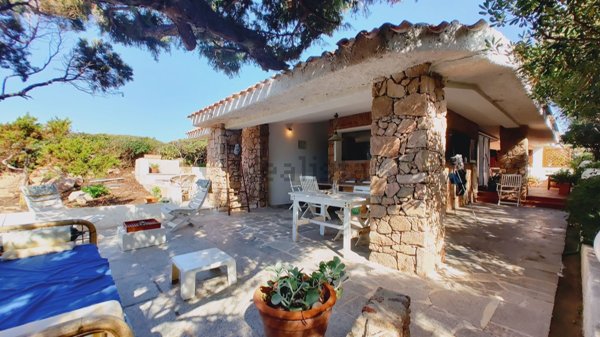 casa indipendente in vendita ad Aglientu